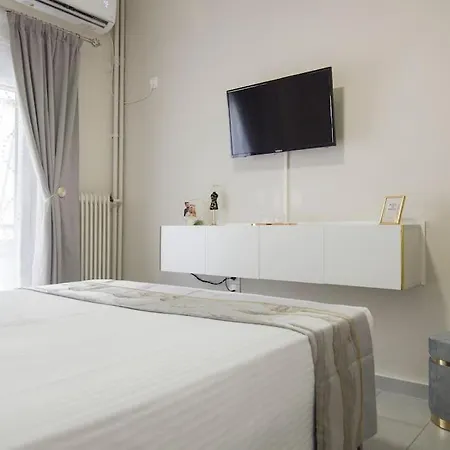 Apartment For 4 Pers At Kerameiko Metro St *